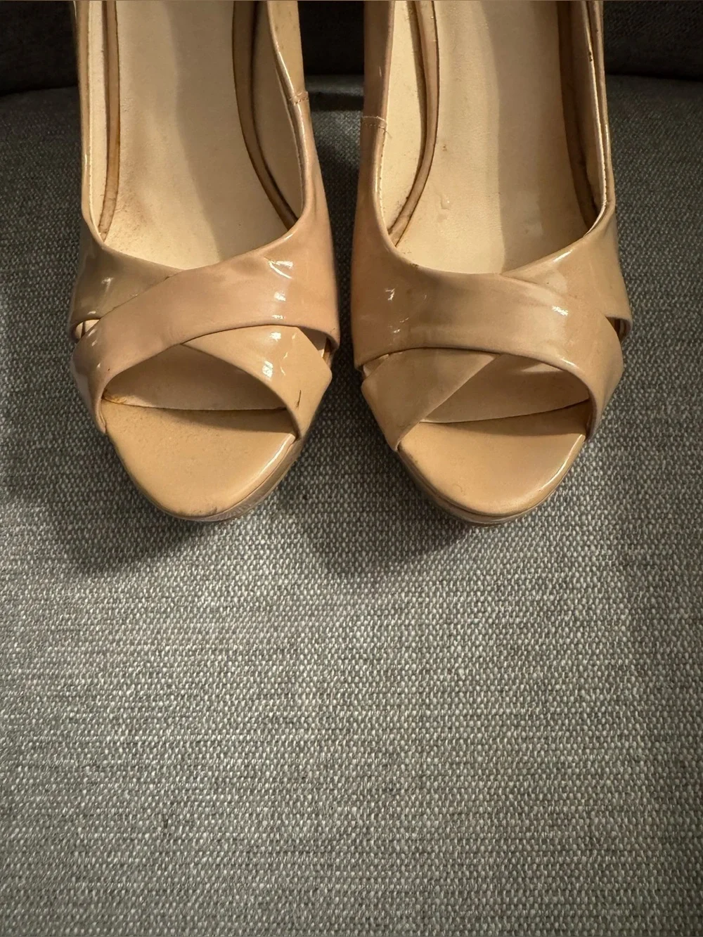 Nine West Nude Patent Leather Peep-Toe Platform Heels – Size 7